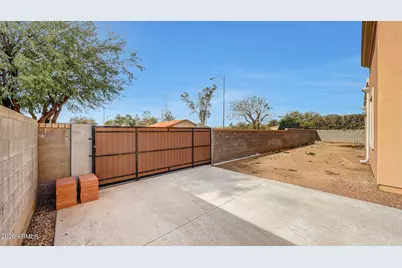 24514 N 44th Lane, Glendale, AZ 85310 - Photo 27