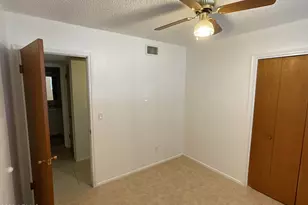 247 E 7th Dr, Mesa, AZ 85210 - Photo 7