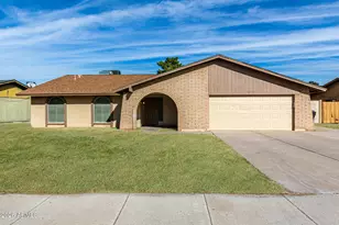 2540 W Roveen Ave, Phoenix, AZ 85029 - Photo 1