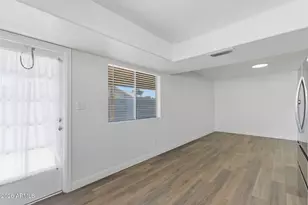 2540 W Roveen Ave, Phoenix, AZ 85029 - Photo 17