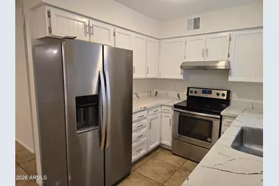 715 N Arrowhead Drive #4, Chandler, AZ 85224 - Photo 3