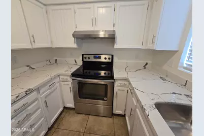 715 N Arrowhead Drive #4, Chandler, AZ 85224 - Photo 5