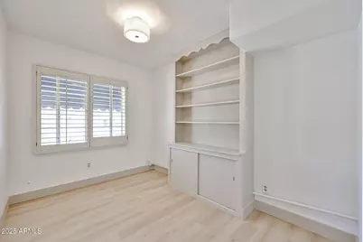 63 W Windsor Avenue, Phoenix, AZ 85003 - Photo 23