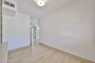 63 W Windsor Avenue, Phoenix, AZ 85003 - Photo 25