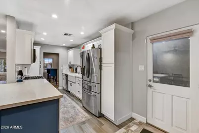 4325 N 19th Place, Phoenix, AZ 85016 - Photo 5