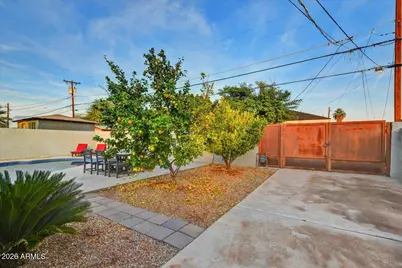 4325 N 19th Place, Phoenix, AZ 85016 - Photo 19