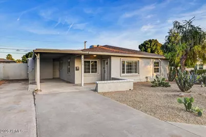 4325 N 19th Place, Phoenix, AZ 85016 - Photo 1