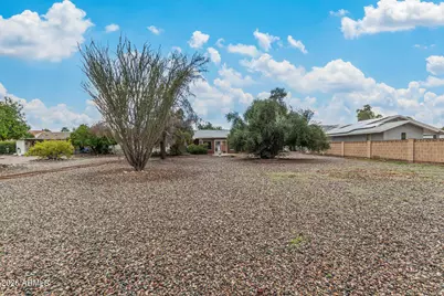 19417 N Palo Verde Drive, Sun City, AZ 85373 - Photo 33