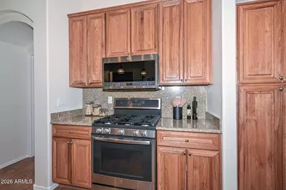 16081 W Piccadilly Road, Goodyear, AZ 85395 - Photo 9