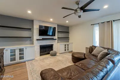 16223 N 10th Avenue, Phoenix, AZ 85023 - Photo 9