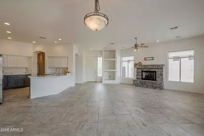 3910 E Carson Road, Phoenix, AZ 85042 - Photo 5