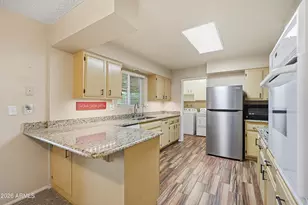 10315 W Desert Forest Cir, Sun City, AZ 85351 - Photo 9