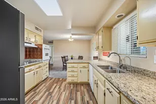 10315 W Desert Forest Cir, Sun City, AZ 85351 - Photo 11