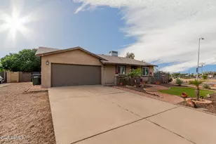 2245 W Sequoia Dr, Phoenix, AZ 85027 - Photo 3