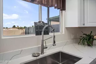 8023 N 49th Ave, Glendale, AZ 85302 - Photo 11