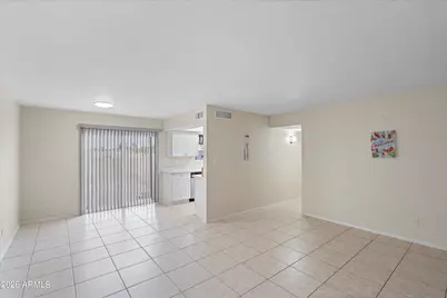 8023 N 49th Avenue, Glendale, AZ 85302 - Photo 3