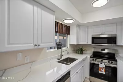 8023 N 49th Avenue, Glendale, AZ 85302 - Photo 9