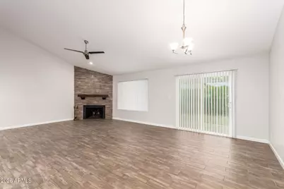 6428 W Sunnyslope Lane, Glendale, AZ 85302 - Photo 7