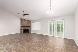 6428 W Sunnyslope Ln, Glendale, AZ 85302 - Photo 7