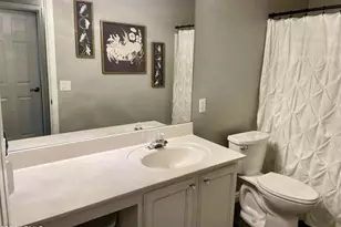 3101 W Louise Dr, Phoenix, AZ 85027 - Photo 13