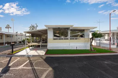 10401 N Cave Creek Road #324, Phoenix, AZ 85020 - Photo 1