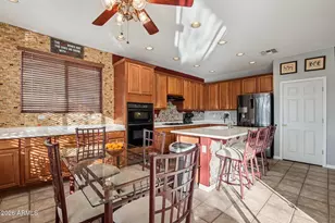 16753 W Bristol Ln, Surprise, AZ 85374 - Photo 15