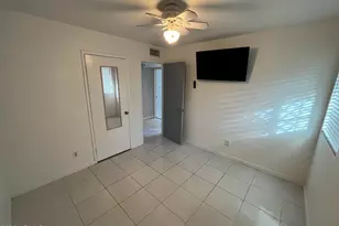 4112 W Hearn Rd, Phoenix, AZ 85053 - Photo 11