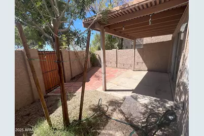 4011 E Charter Oak Road, Phoenix, AZ 85032 - Photo 11
