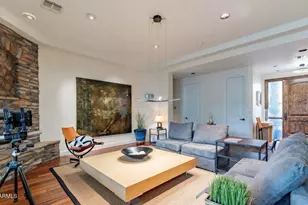 5130 N 32nd Pl, Phoenix, AZ 85018 - Photo 5