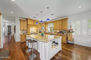 5130 N 32nd Pl, Phoenix, AZ 85018 - Photo 9