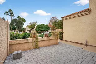 310 E Vaughn Ave, Gilbert, AZ 85234 - Photo 9