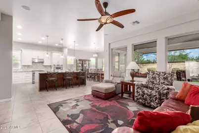 29473 N 128th Lane, Peoria, AZ 85383 - Photo 9