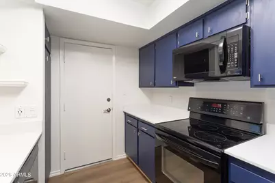 12128 S Eagleman Drive, Phoenix, AZ 85044 - Photo 15