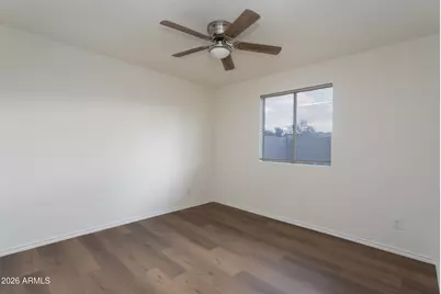 12128 S Eagleman Drive, Phoenix, AZ 85044 - Photo 5