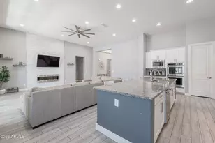 9345 W Robin Ln, Peoria, AZ 85383 - Photo 7