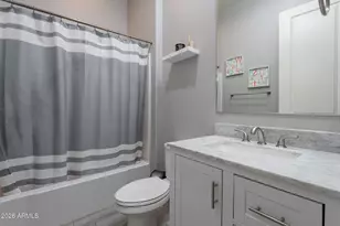 9345 W Robin Ln, Peoria, AZ 85383 - Photo 23