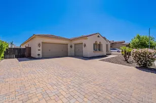 9345 W Robin Ln, Peoria, AZ 85383 - Photo 3