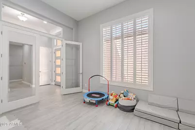 9345 W Robin Lane, Peoria, AZ 85383 - Photo 15