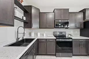 18638 W Carlota Ln, Surprise, AZ 85387 - Photo 13