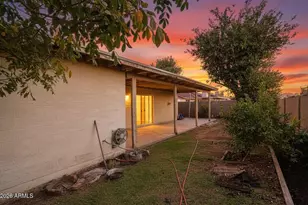 3951 W Aster Dr, Phoenix, AZ 85029 - Photo 25