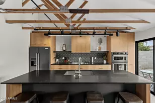 8731 E Starlight Way, Scottsdale, AZ 85250 - Photo 17