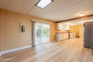 1507 E Helena Dr, Phoenix, AZ 85022 - Photo 11