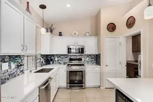 17621 W Lotten Dr, Surprise, AZ 85374 - Photo 15