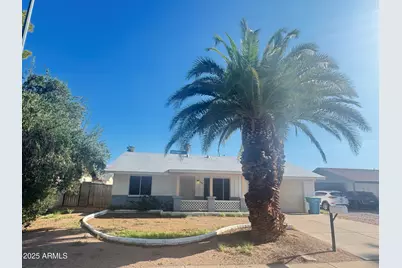 3801 W Poinsettia Drive, Phoenix, AZ 85029 - Photo 1