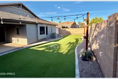 689 E Taylor Trail, San Tan Valley, AZ 85143 - Photo 13