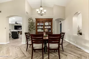 9251 W Oraibi Dr, Peoria, AZ 85382 - Photo 7