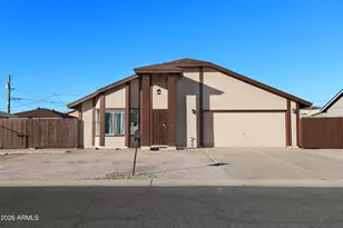 762 W 17th Ave, Apache Junction, AZ 85120 - Photo 1