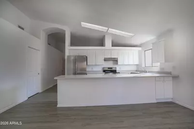 762 W 17th Avenue, Apache Junction, AZ 85120 - Photo 5