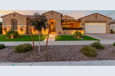 10722 E Travertine Avenue E, Mesa, AZ 85212 - Photo 1