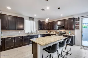 14111 W Bronco Trl, Surprise, AZ 85387 - Photo 13